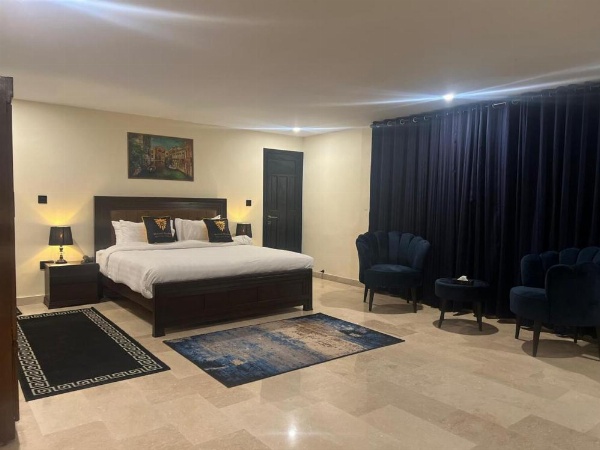 BULAND HEIGHTS image 81